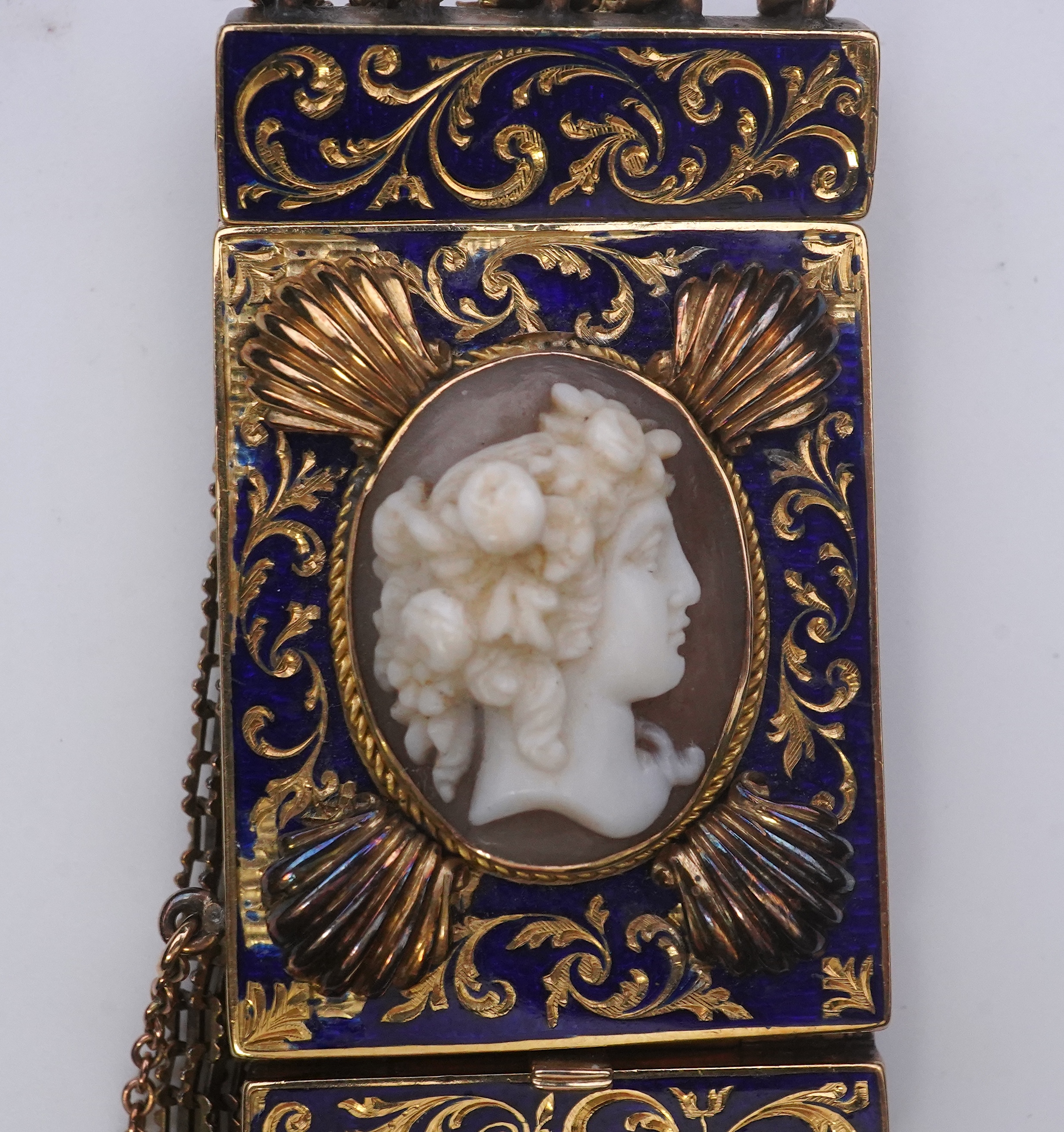 A Victorian shell cameo and enamel bracelet, late 19th century